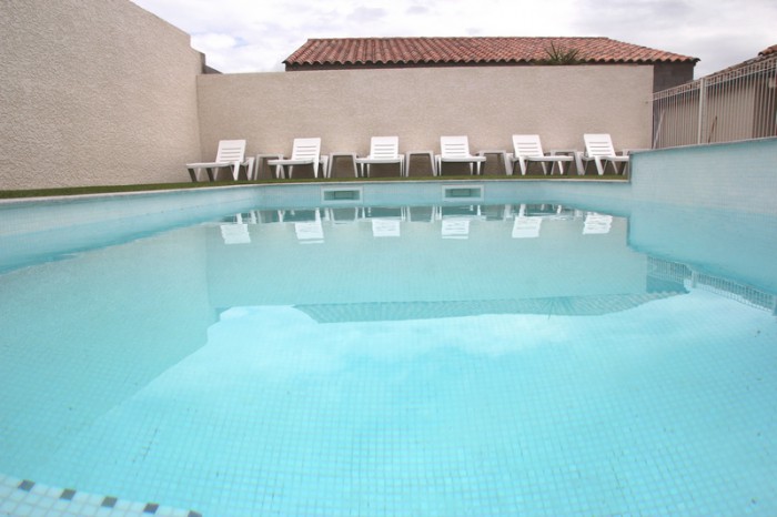 Piscine de location meublée dans l'Hérault